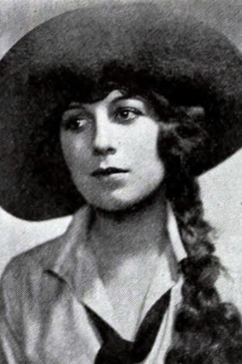 Portrait of Lola Todd