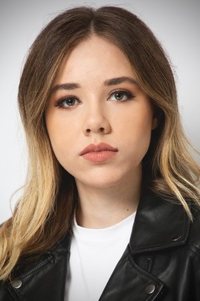 Portrait of Nikki Dekker