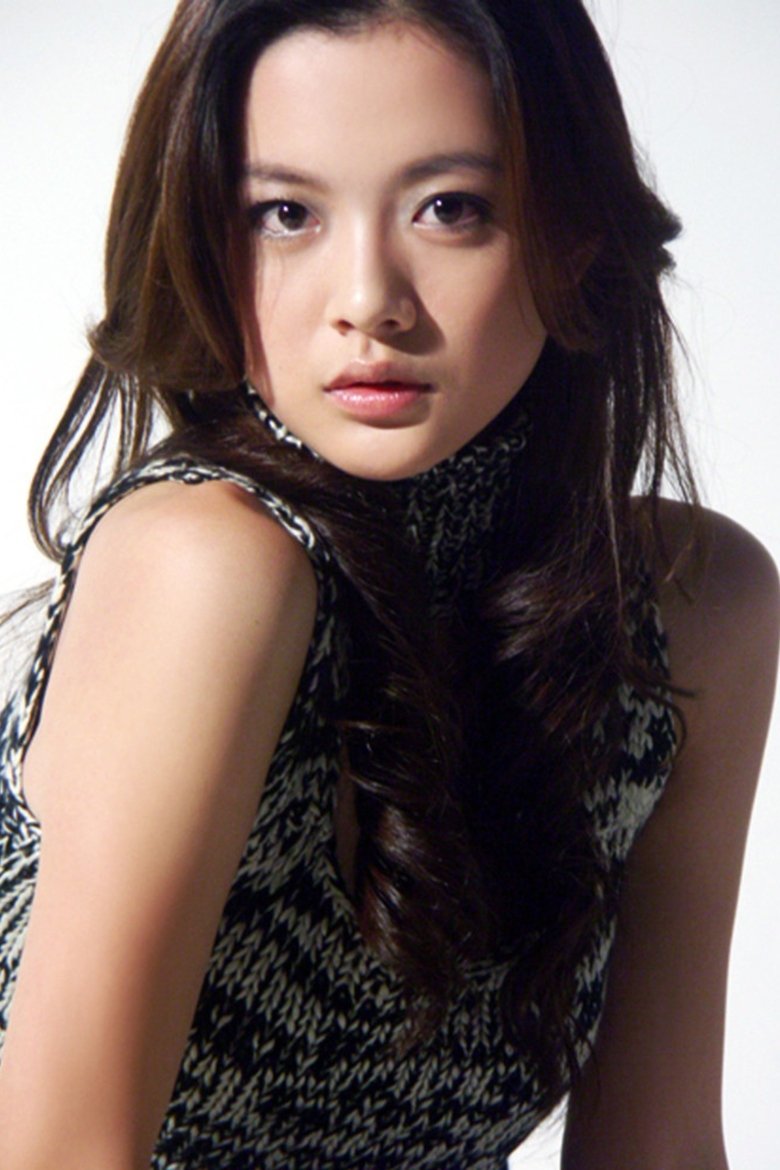 Portrait of 周悦