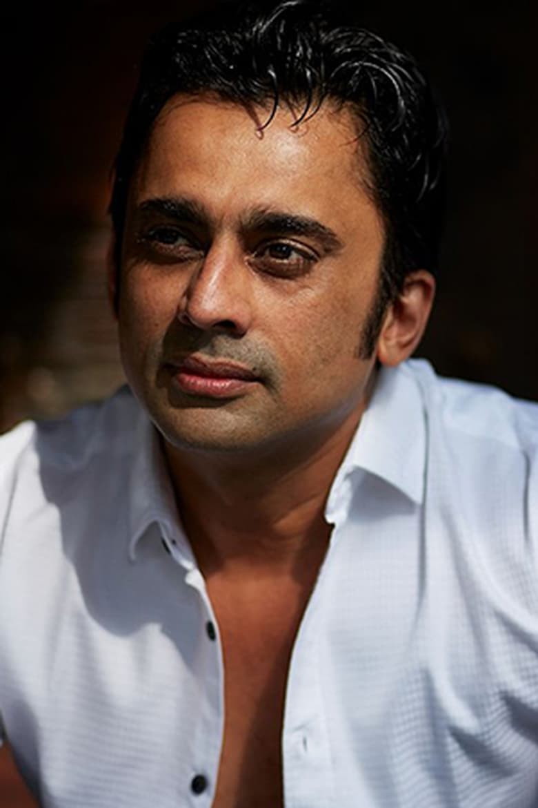 Portrait of Anuj Saxena