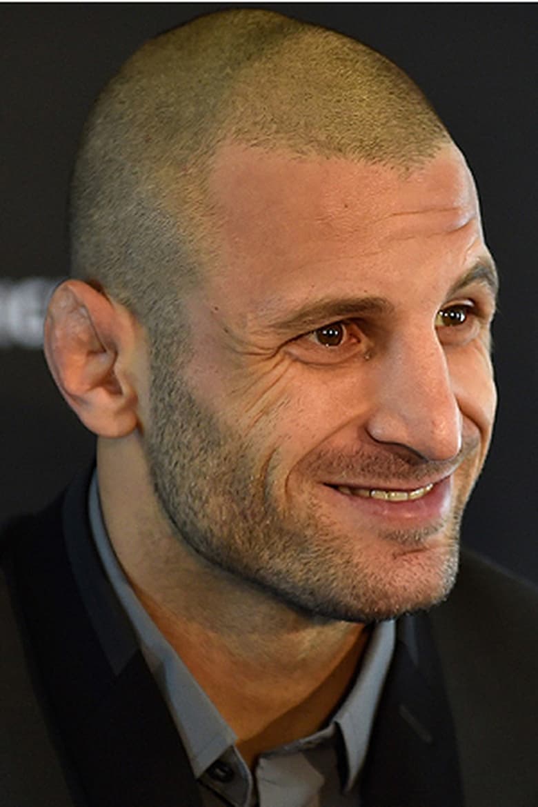 Portrait of Tarec Saffiedine