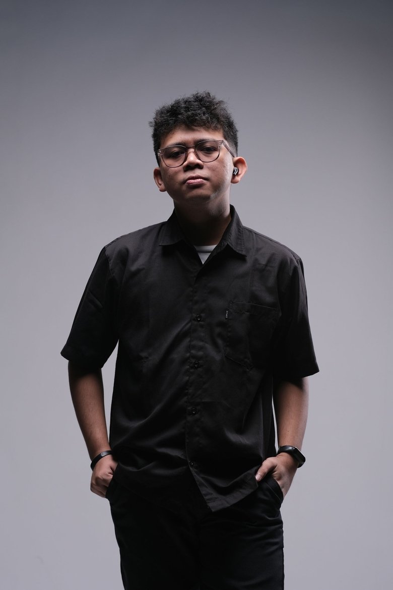 Portrait of Adhi Hamdan