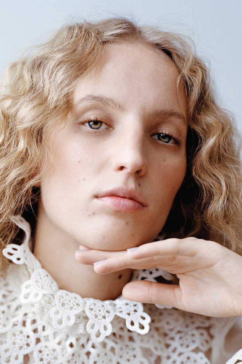 Portrait of Petra Collins