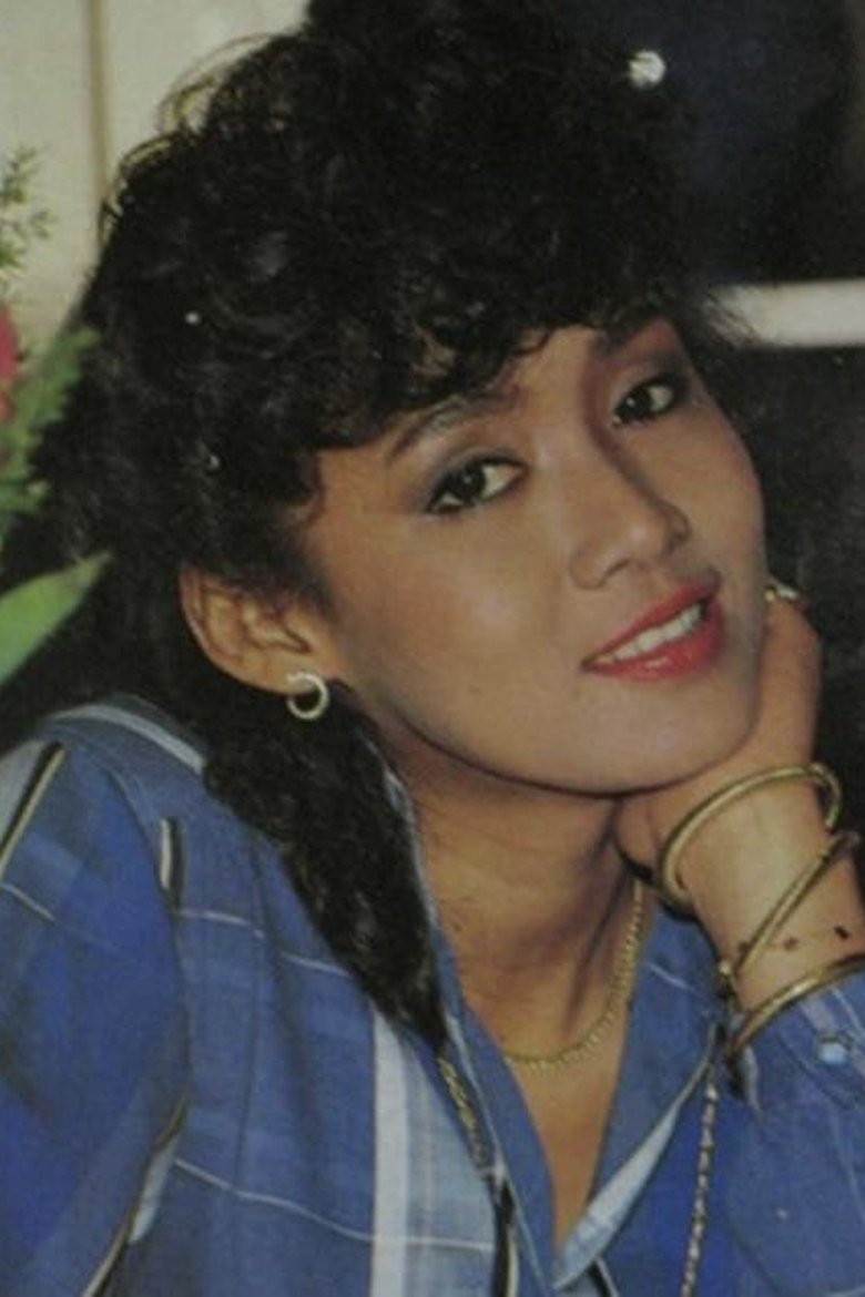 Portrait of Linda Katunjaroeun