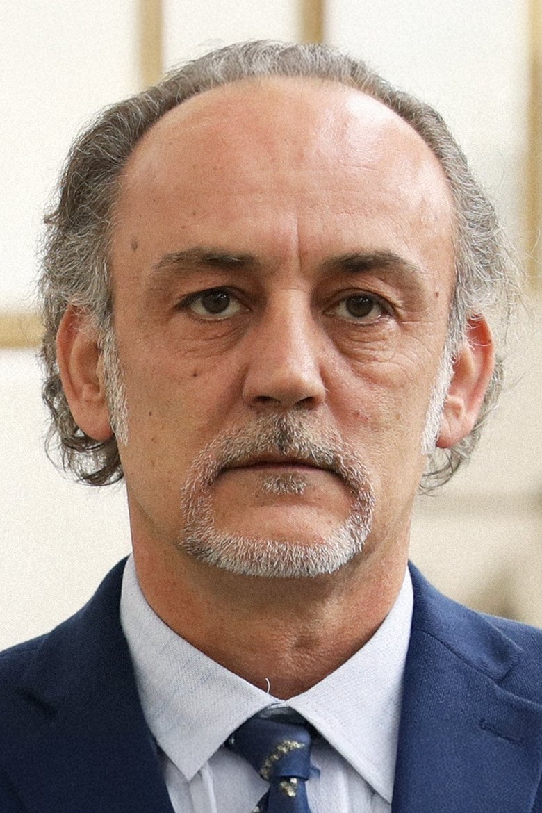 Portrait of Shkumbin Istrefi