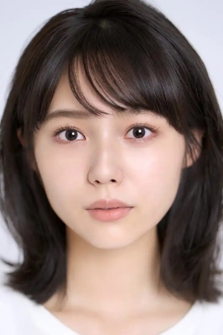 Portrait of Shiori Akita