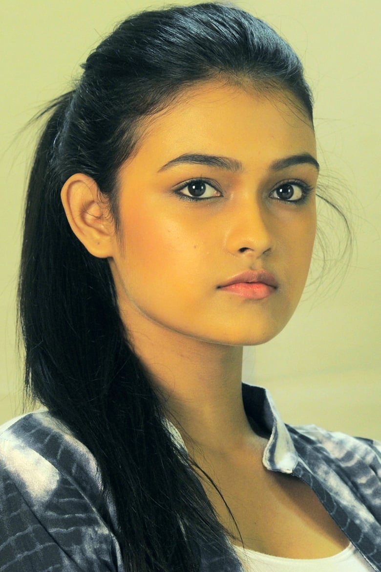 Portrait of Riya Banik