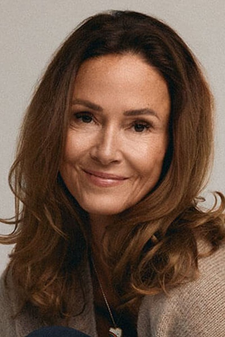 Portrait of Sarah Zobel