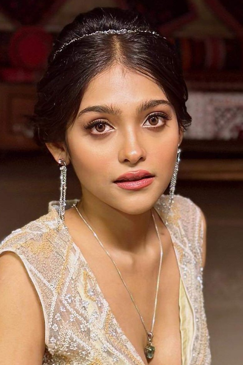 Portrait of Anusha Viswanathan