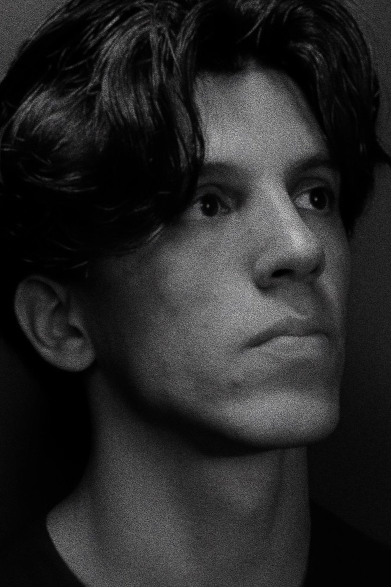 Portrait of Luís Hindman