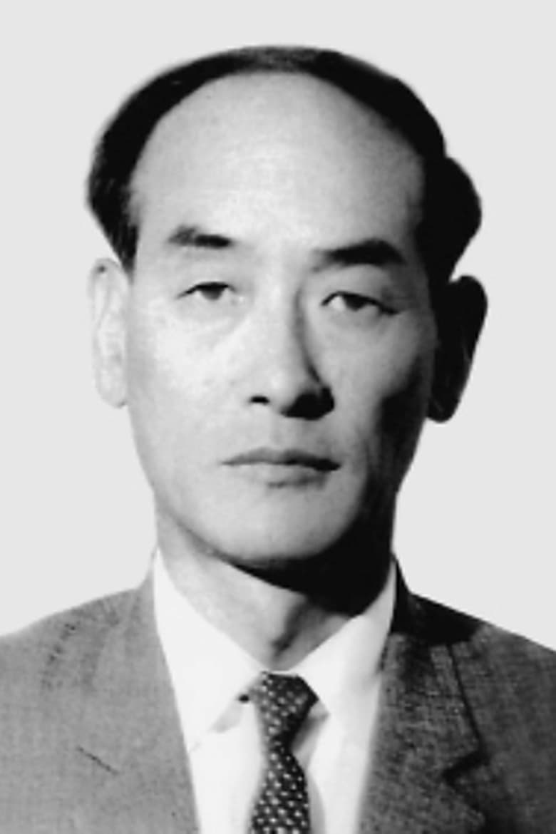 Portrait of Sang-Eoon Han