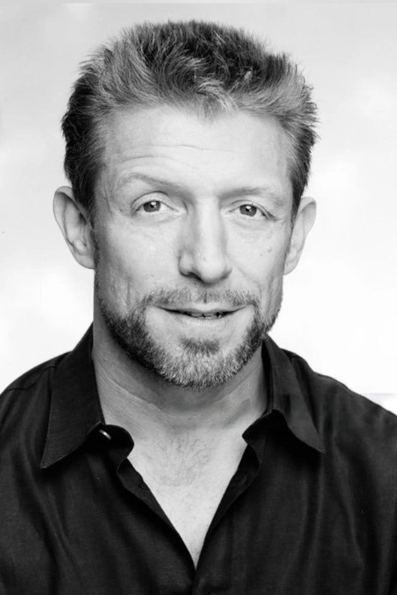 Portrait of Michael Shawn