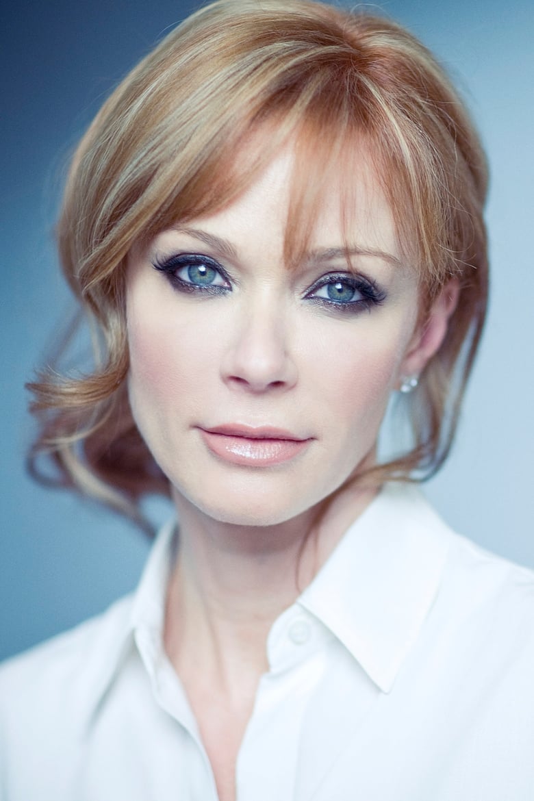 Portrait of Lauren Holly