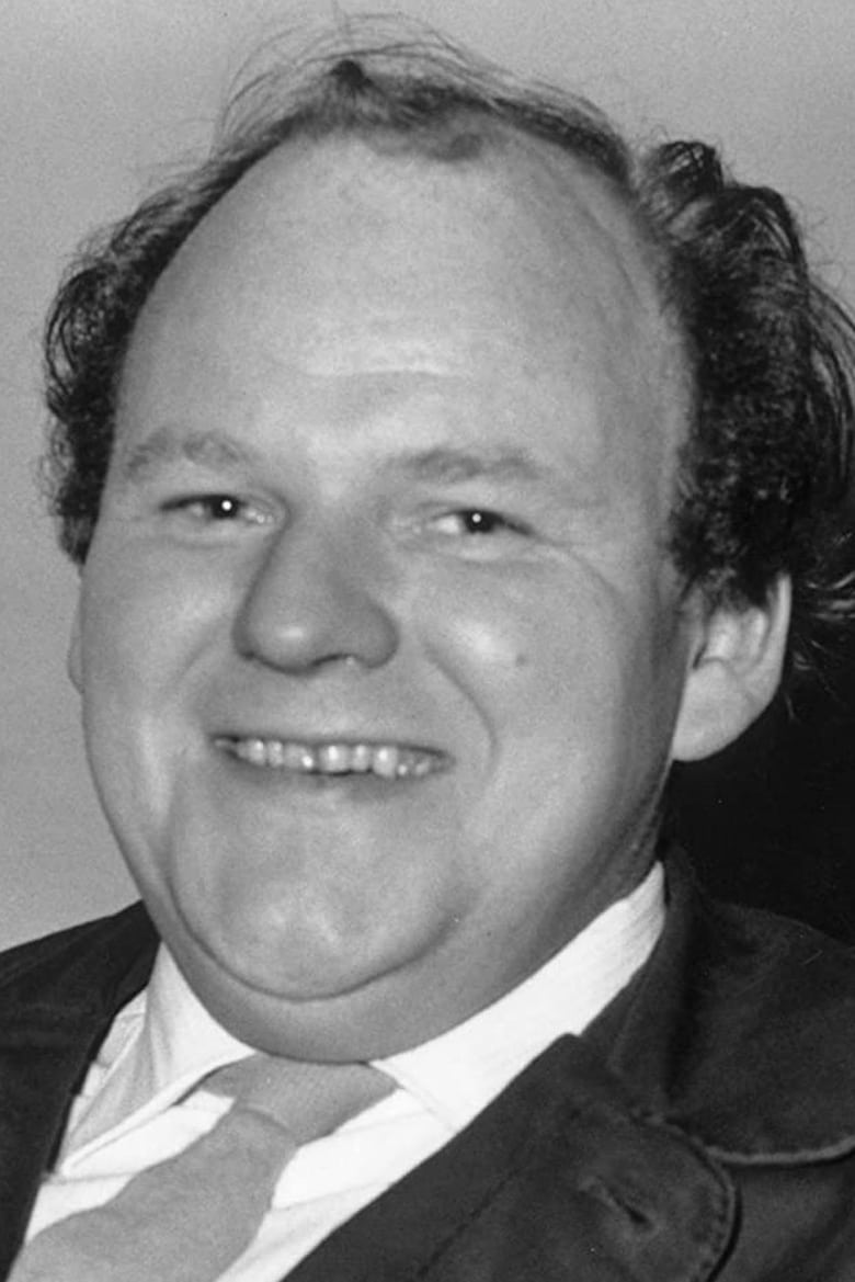 Portrait of Roy Kinnear