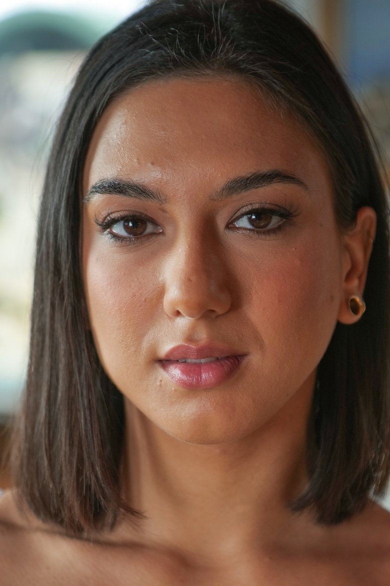 Portrait of Lena Coxx