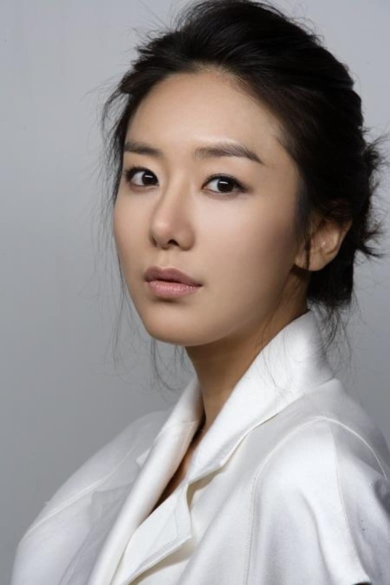 Portrait of Yoon Jung-hee