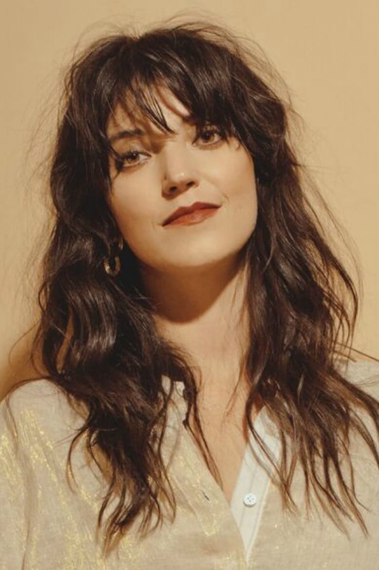 Portrait of Sharon Van Etten