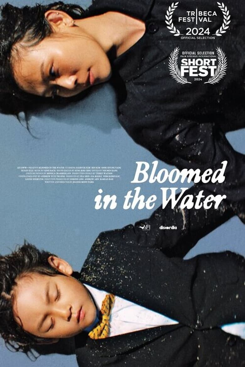 Poster of Bloomed in the Water