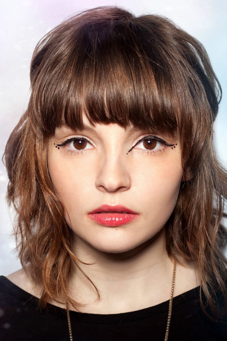 Portrait of Lauren Mayberry