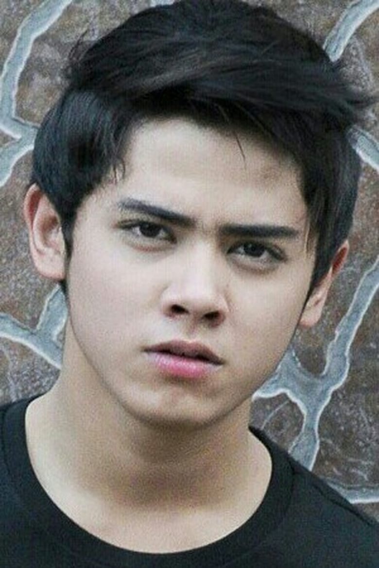 Portrait of Aliando Syarief