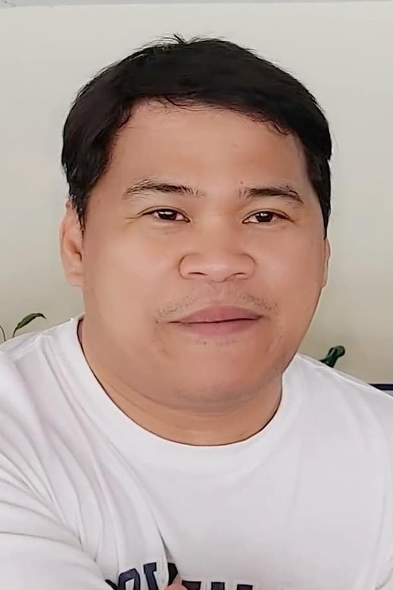 Portrait of Ogie Diaz