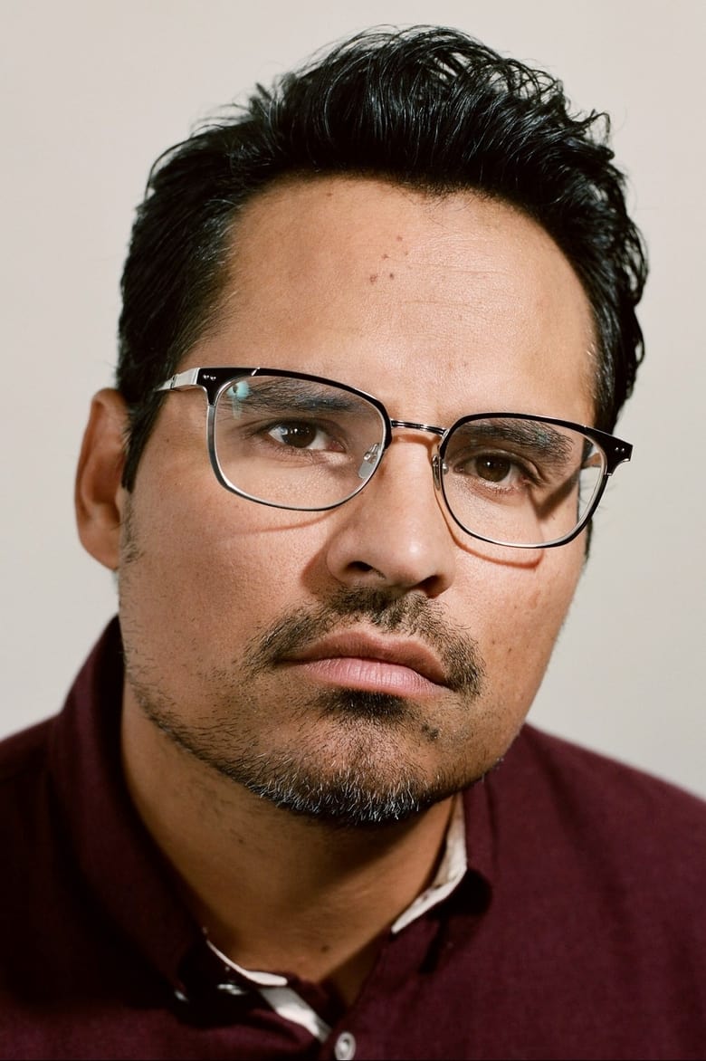 Portrait of Michael Peña