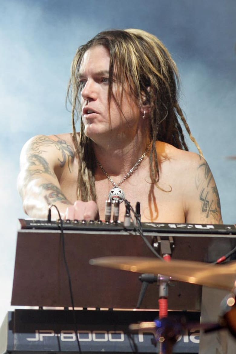 Portrait of Dizzy Reed