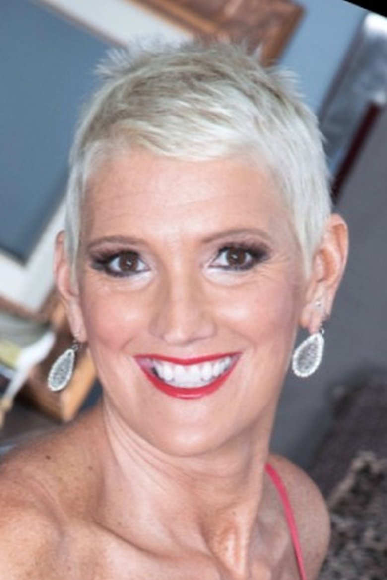 Portrait of Lexy Cougar