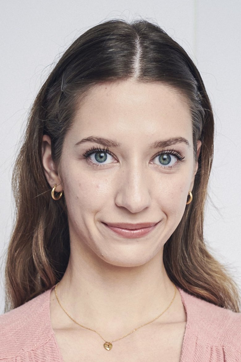 Portrait of Michelle Tzontchev