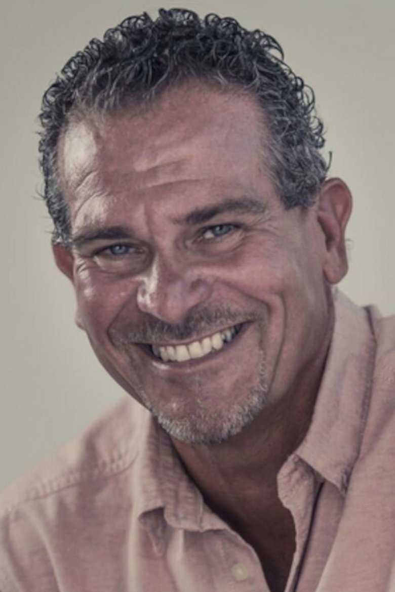 Portrait of Lee Simmons