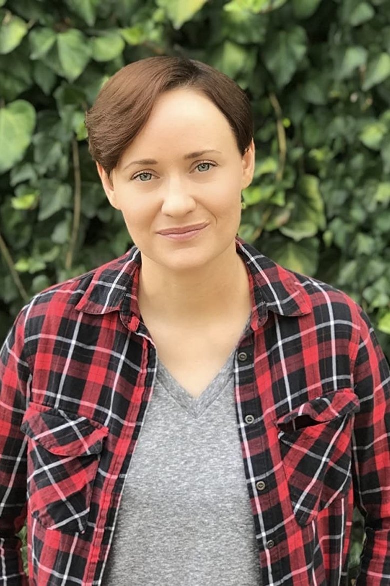 Portrait of Leia Hurst