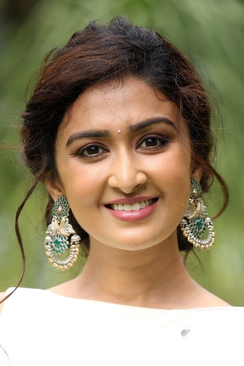 Portrait of Farnaz Shetty