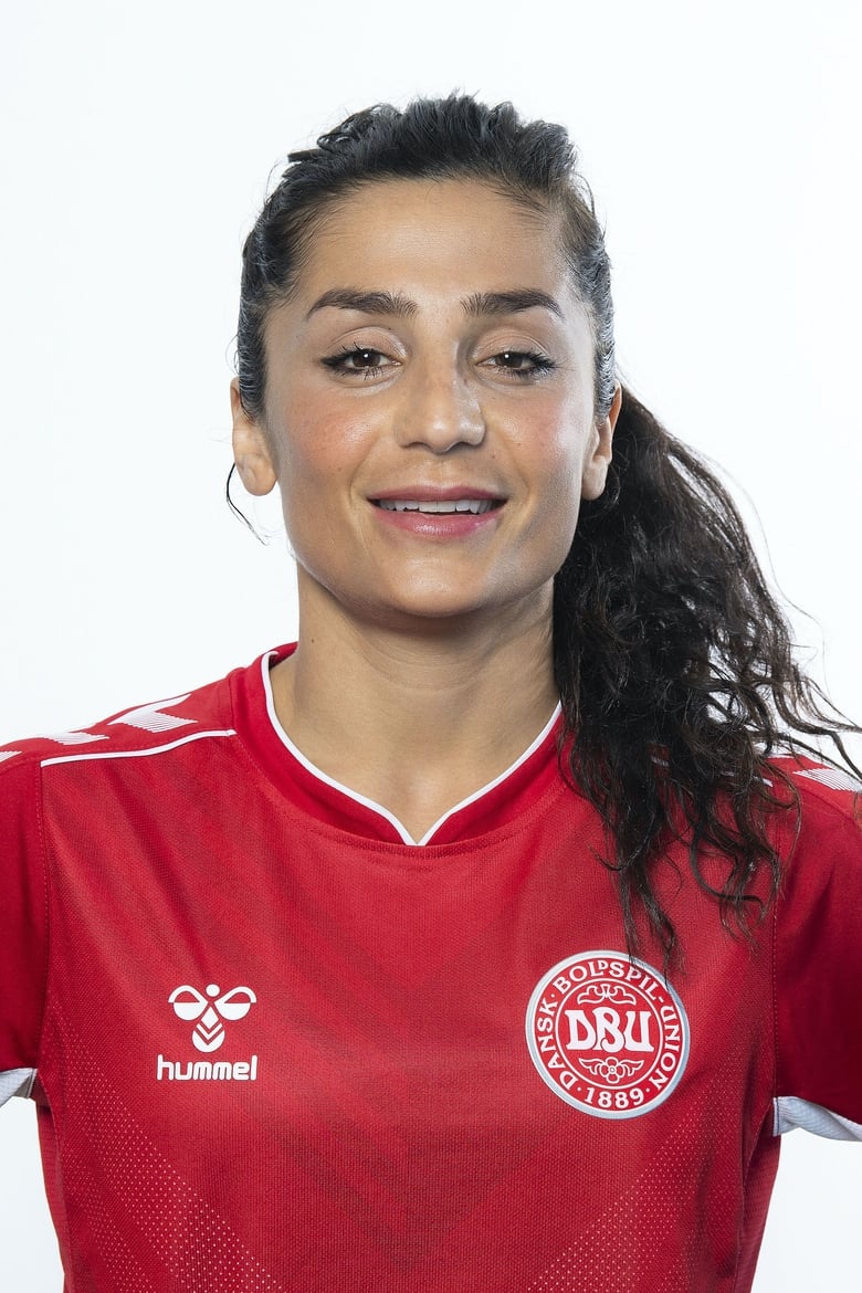 Portrait of Nadia Nadim