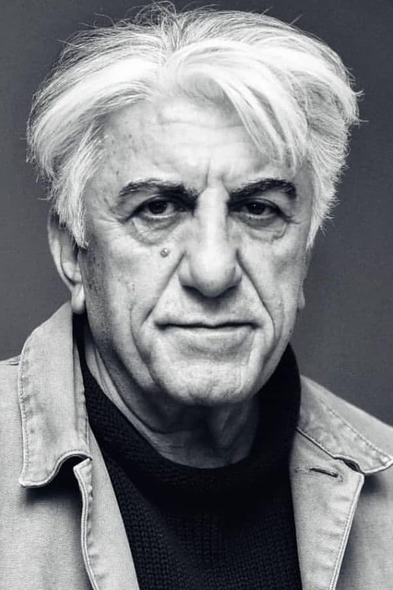 Portrait of Reza Kianian