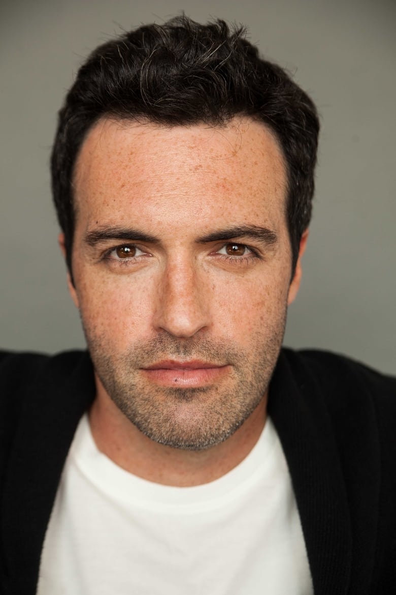 Portrait of Reid Scott