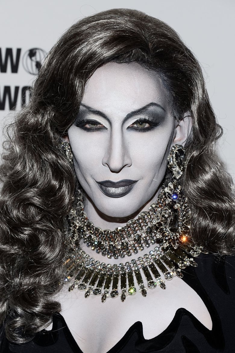 Portrait of Detox