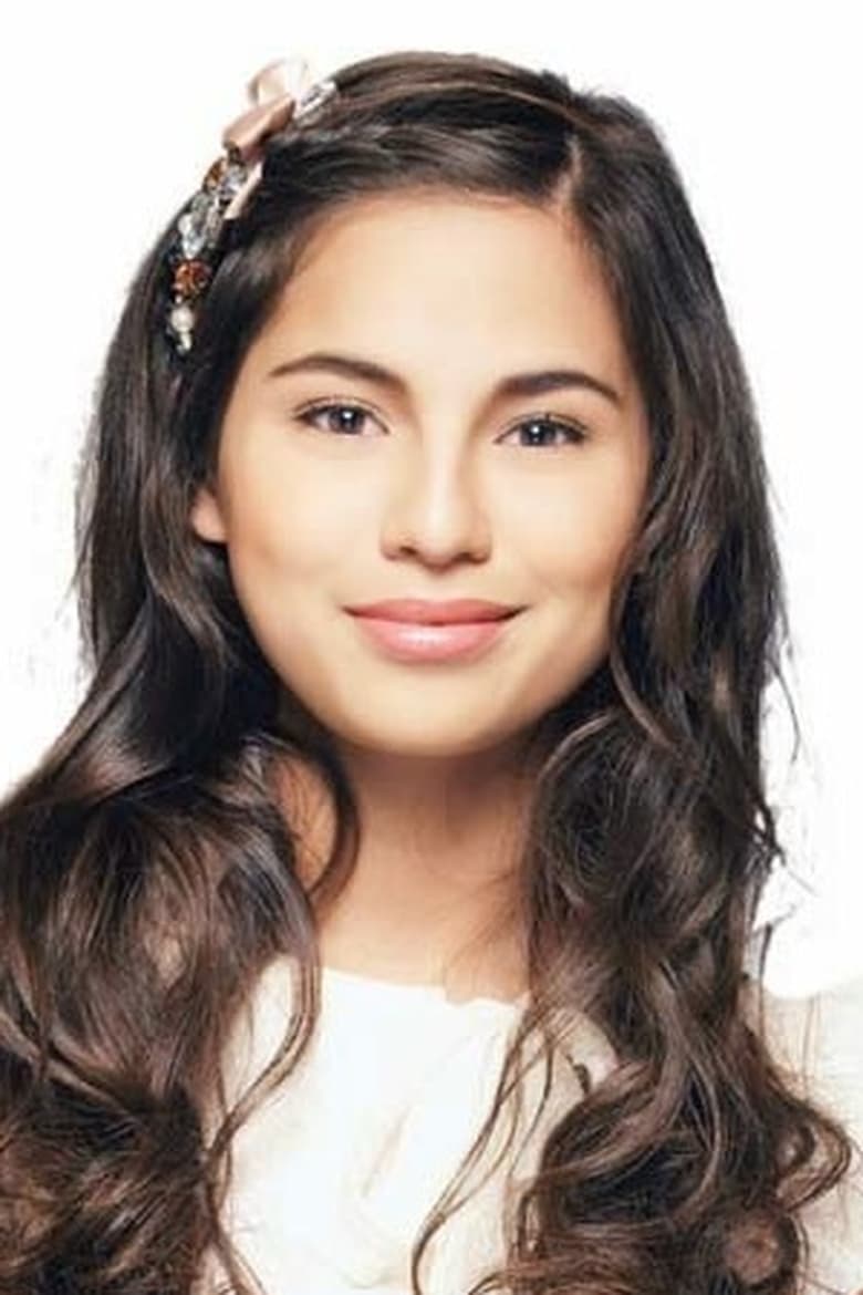 Portrait of Jasmine Curtis-Smith