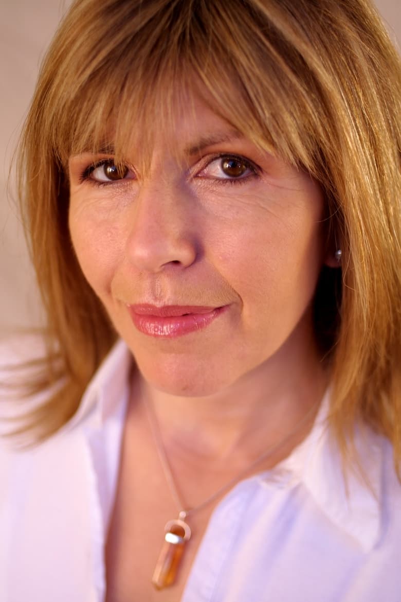 Portrait of Maggie Philbin