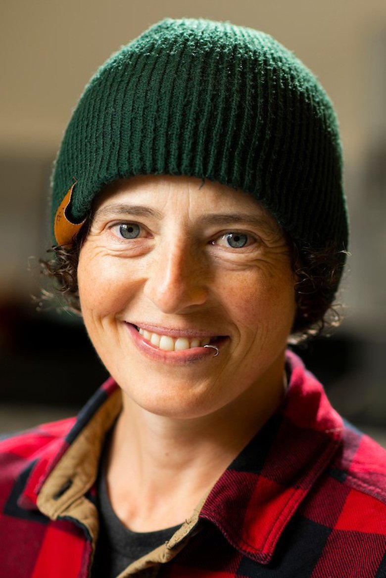 Portrait of Alison Criscitiello