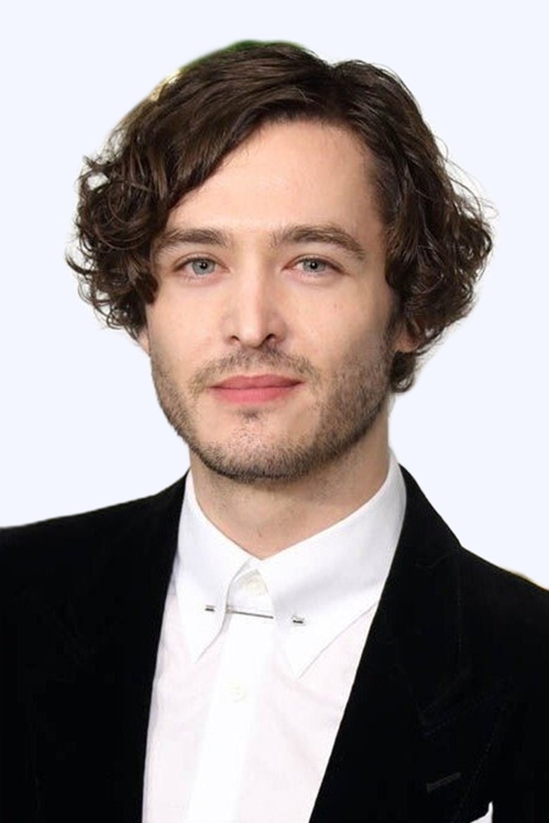 Portrait of Alexander Vlahos