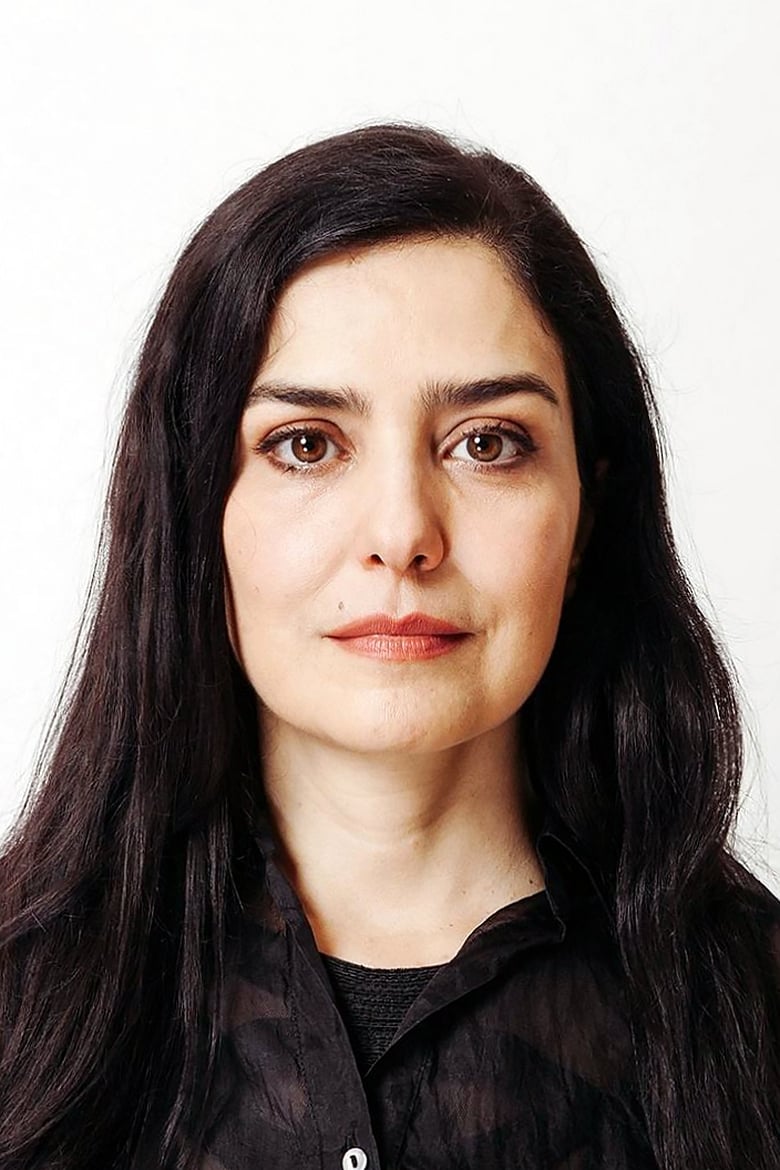 Portrait of Letícia Sabatella