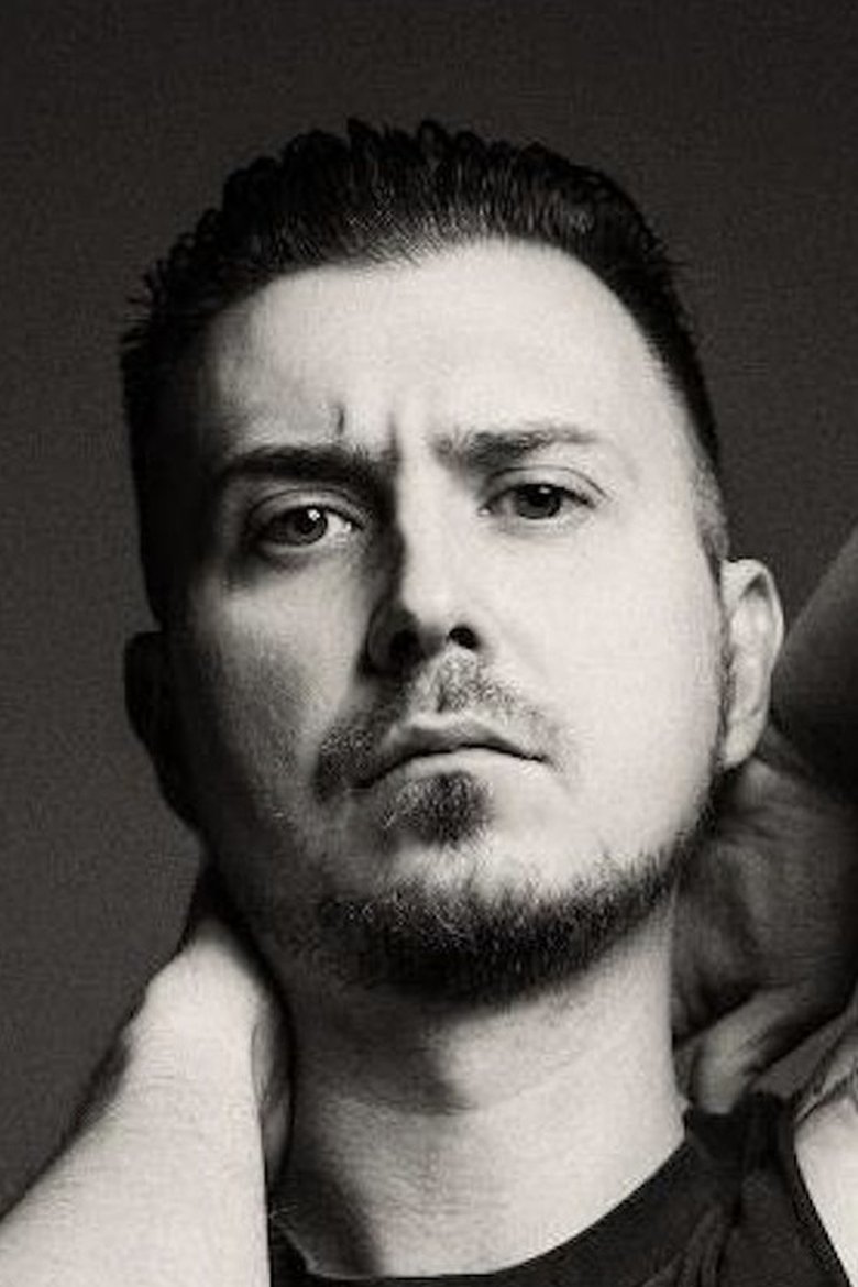 Portrait of Aaron Bear