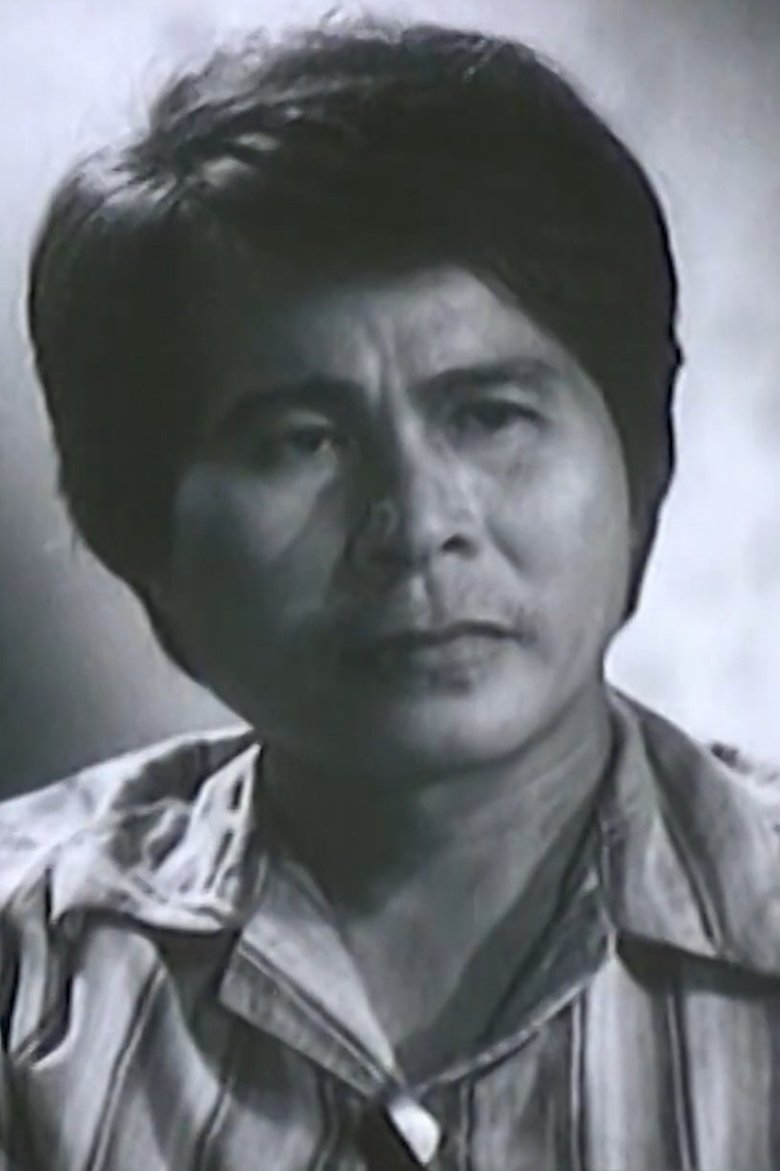 Portrait of Hoàng Long