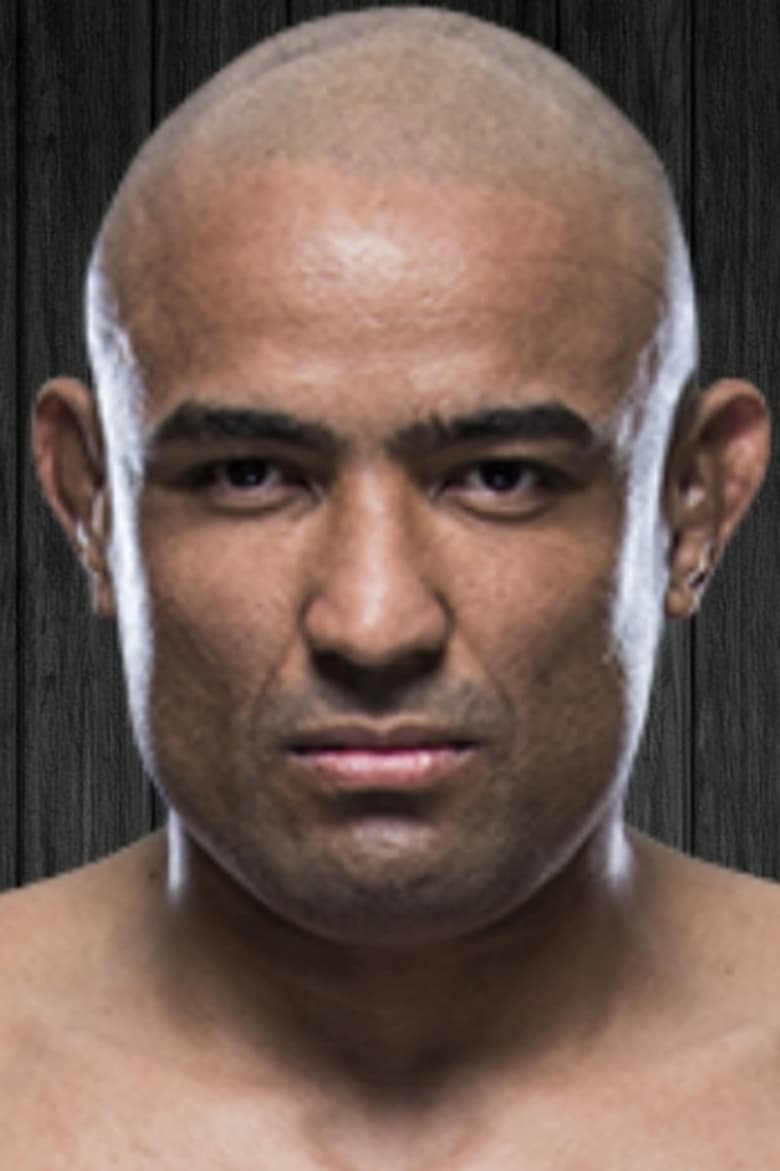 Portrait of Sergio Moraes