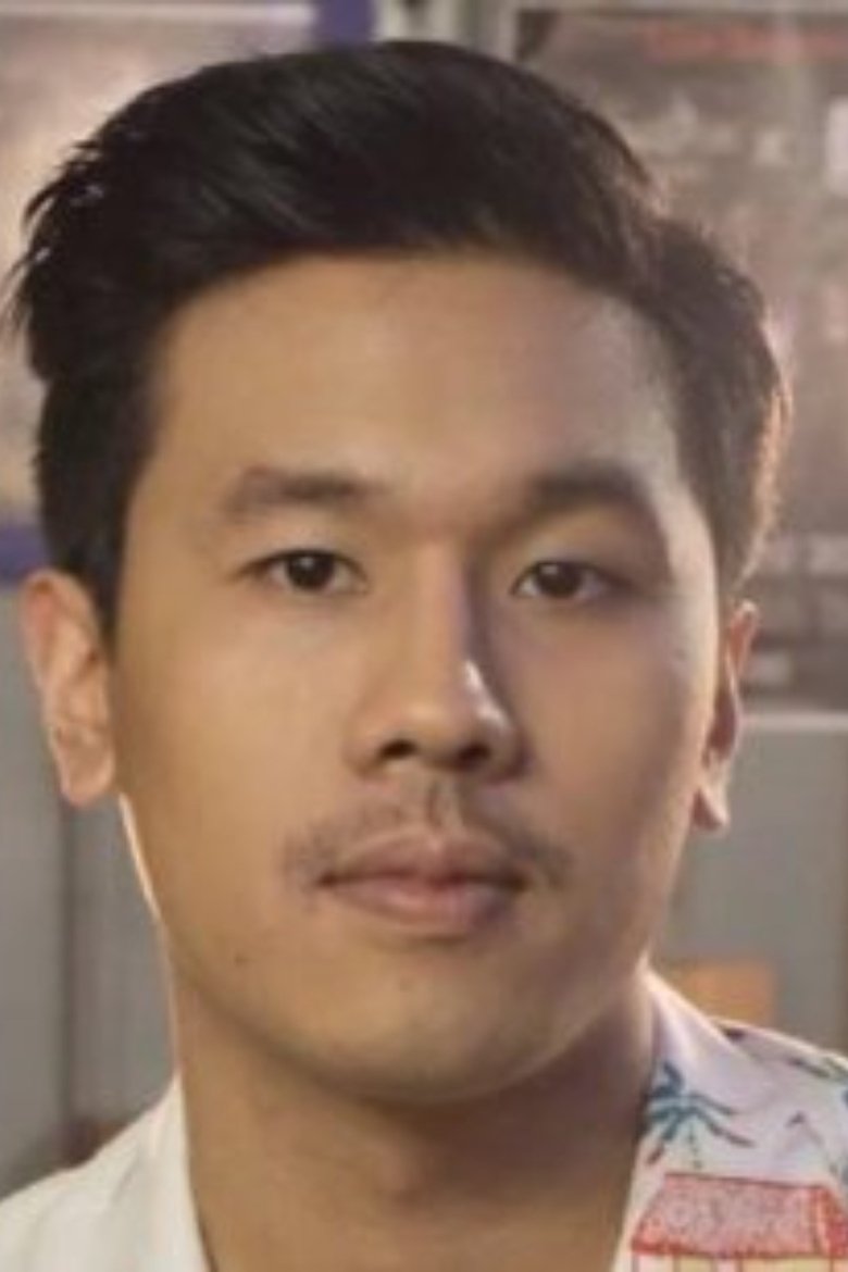 Portrait of Pakapol Srirongmuang