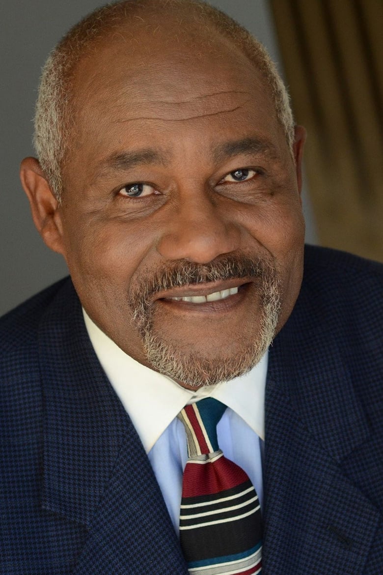 Portrait of Thom Gossom Jr.