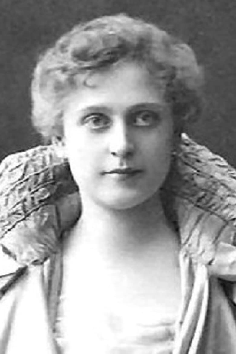 Portrait of Effie Shannon