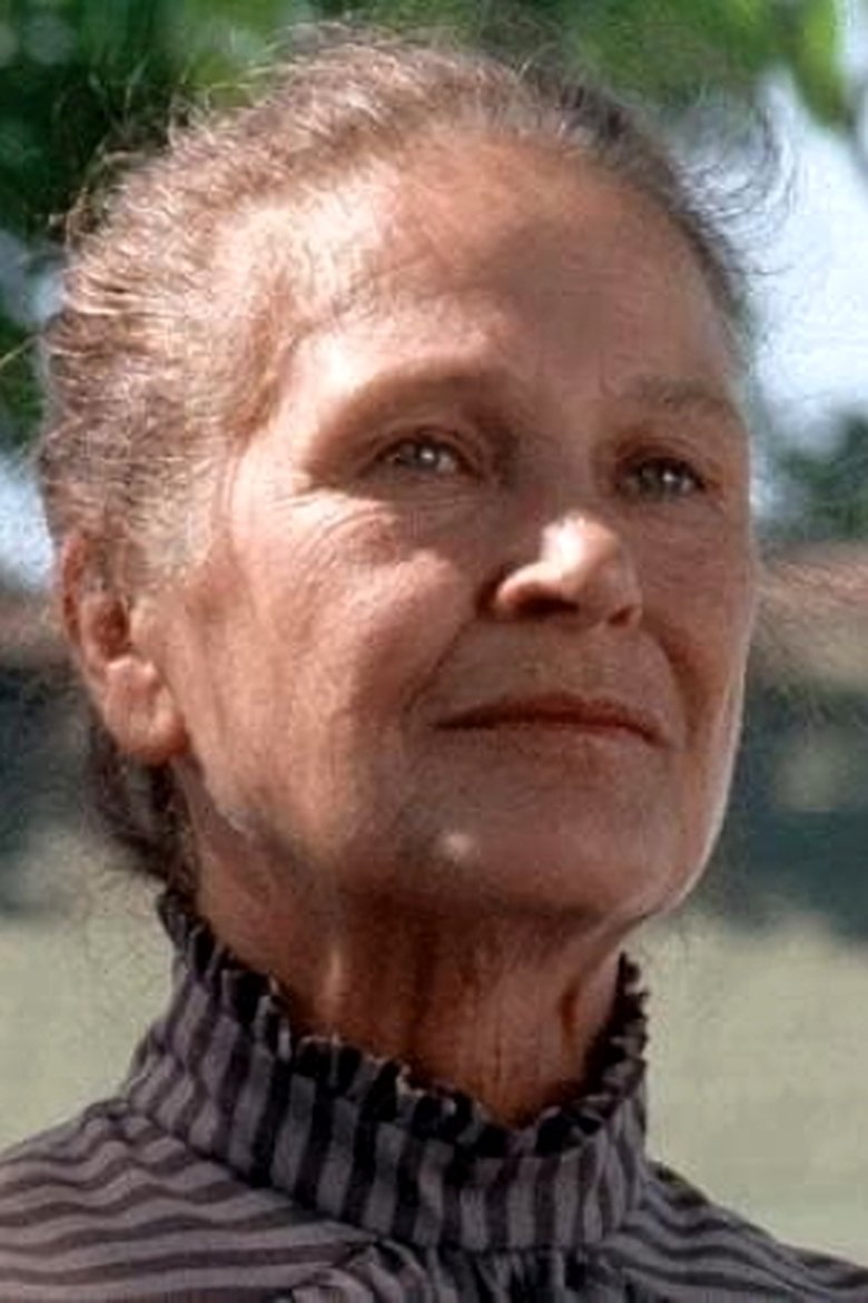 Portrait of Colleen Dewhurst