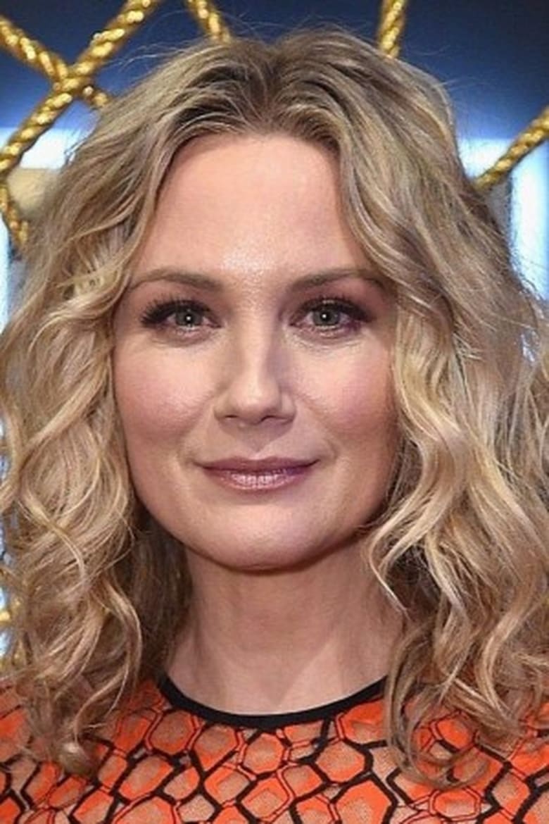 Portrait of Jennifer Nettles