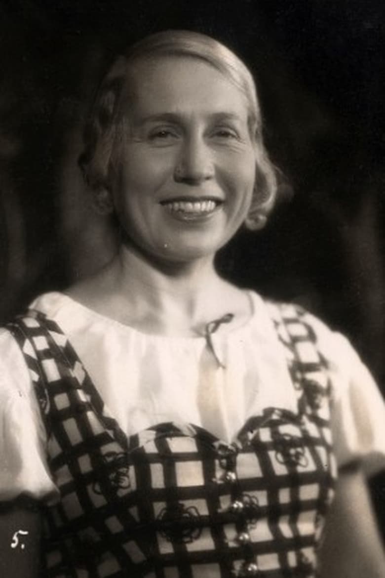 Portrait of Renée Stobrawa